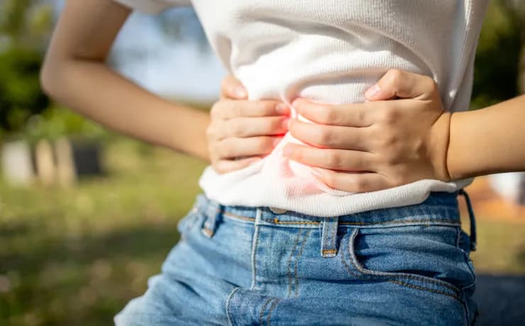 Stomach Flu vs Food Poisoning – Key Differences and Treatment